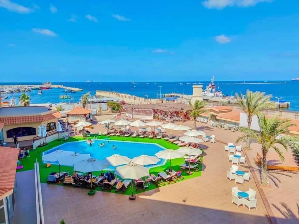 Resta Port Said Hotel Exterior foto