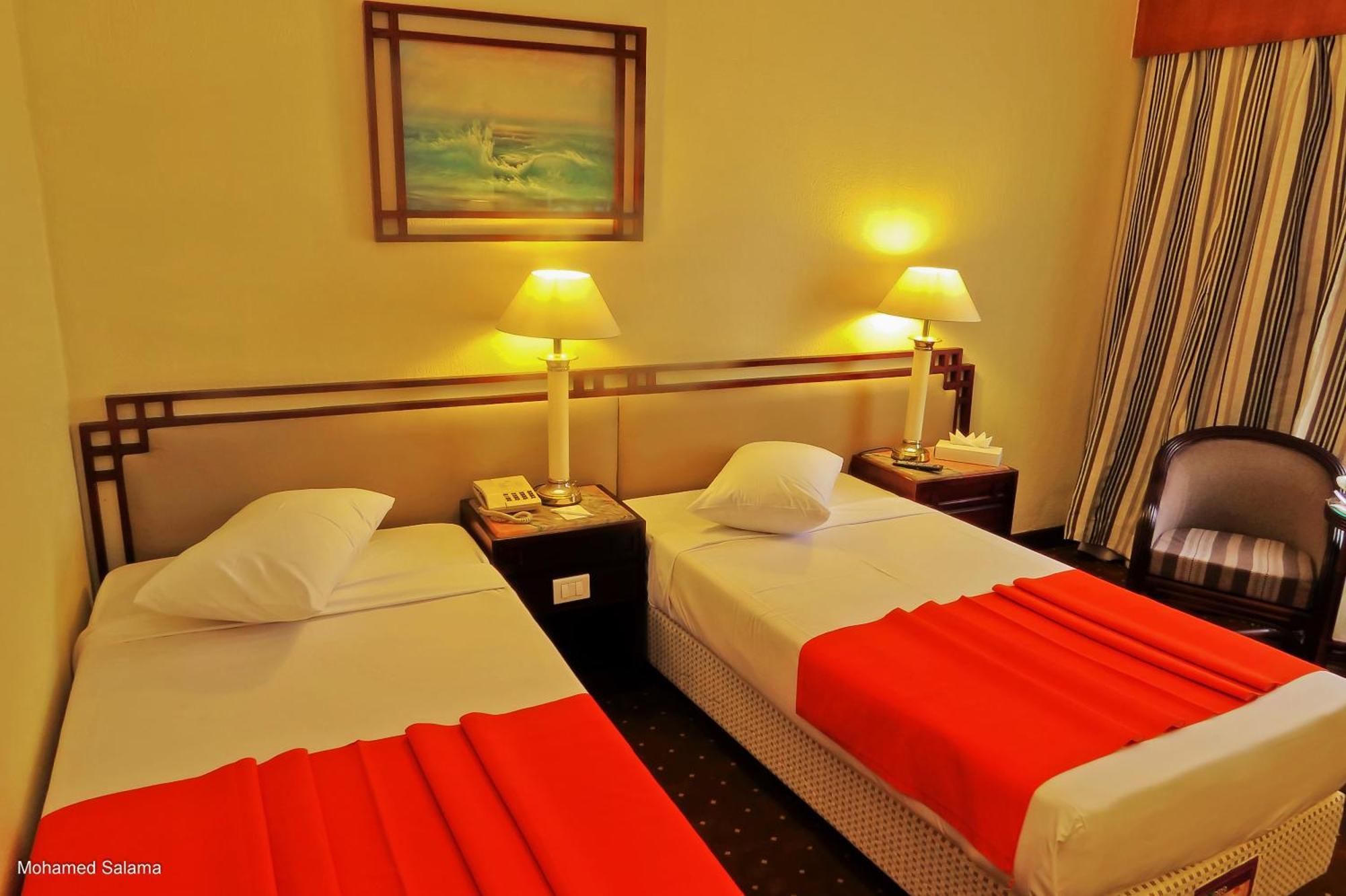 Resta Port Said Hotel Exterior foto