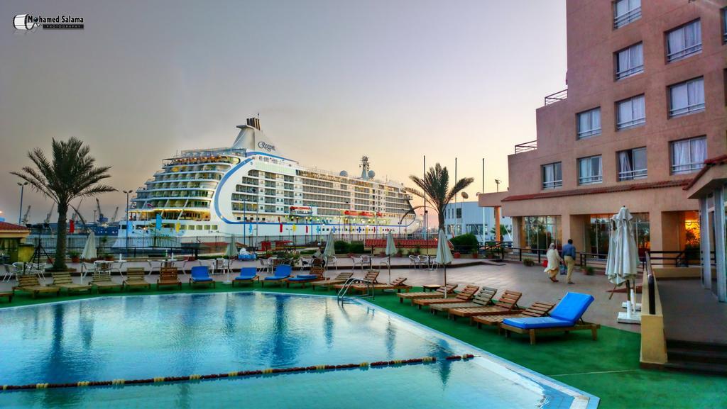 Resta Port Said Hotel Exterior foto